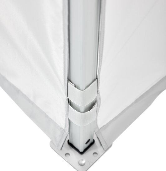 Dettaglio gamba gazebo pieghevole in alluminio con pareti laterali bianche chiuse con strisce in Velcro Ecotent